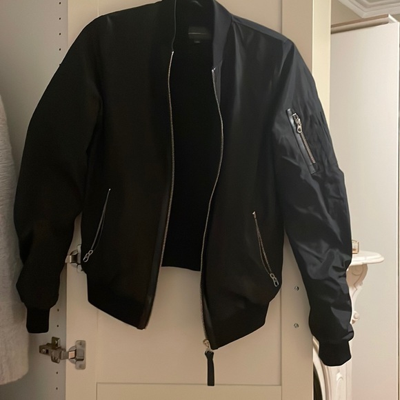 Barely worn mackage bomber jacket - Picture 2 of 4